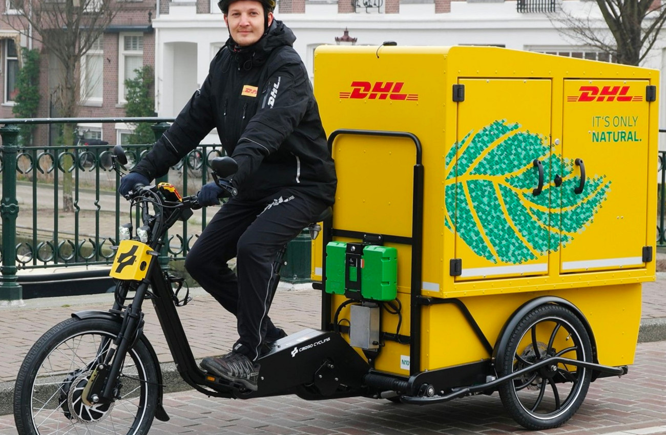 DHL testuje dostawy rowerem