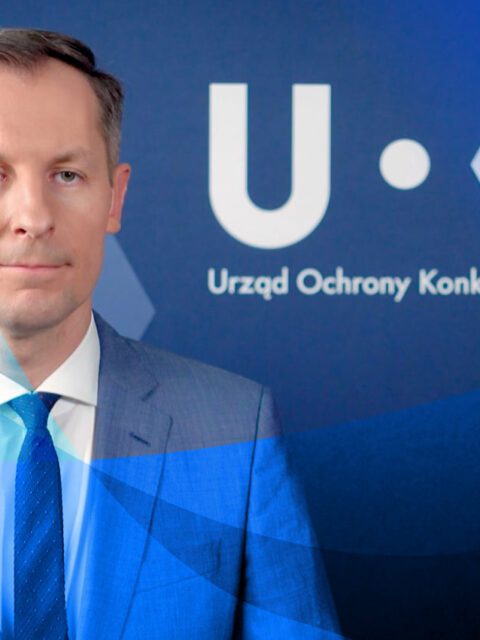 Prezes UOKiK na balu organizowanym przez żonę prezesa InPostu